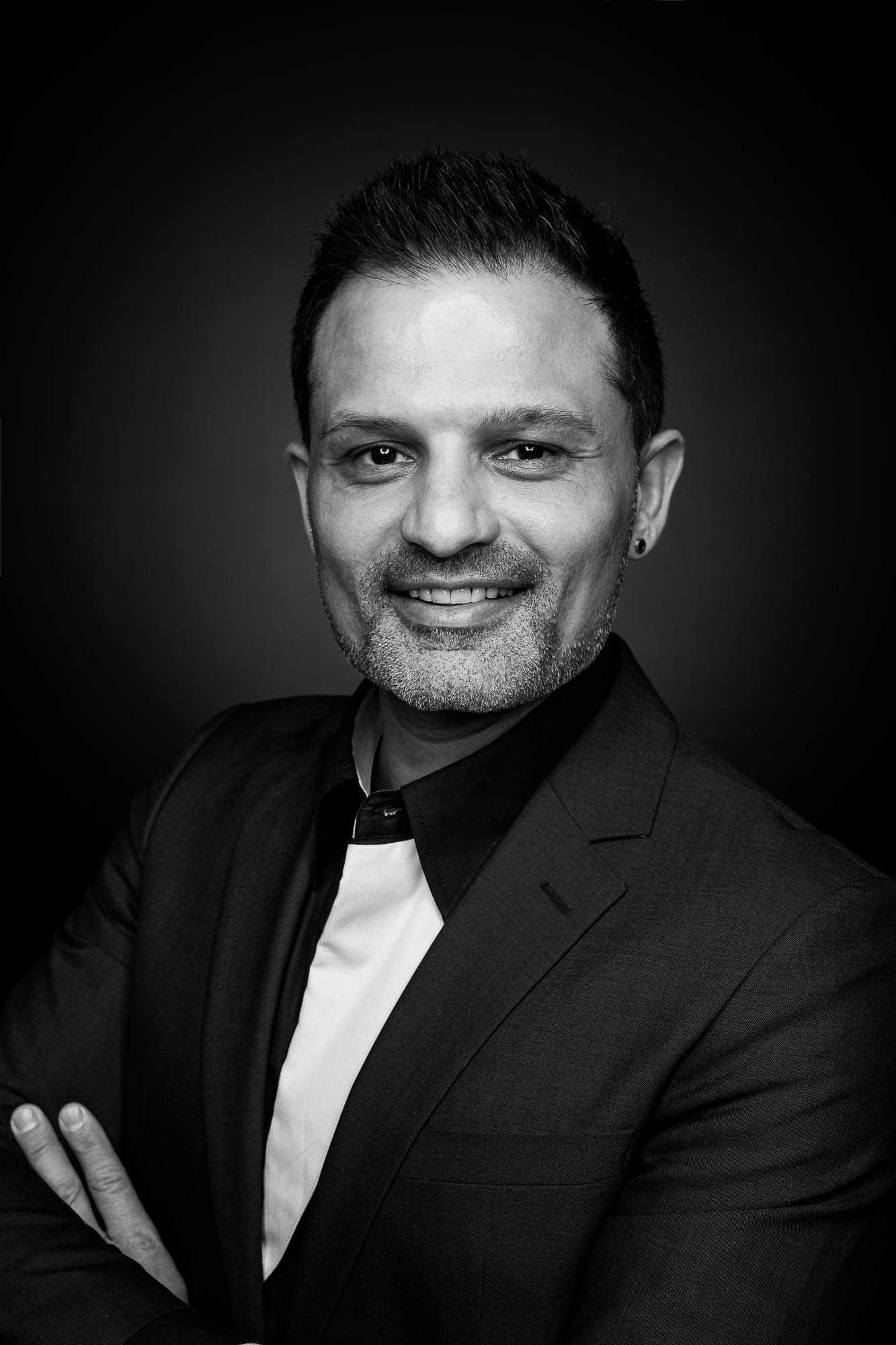 Export x3 Headshot  06178 Dez 01 2019 Headshots 2019  Miro Nicole Nadine